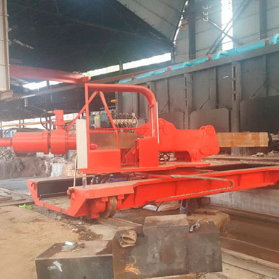 有軌鍛造裝取料機